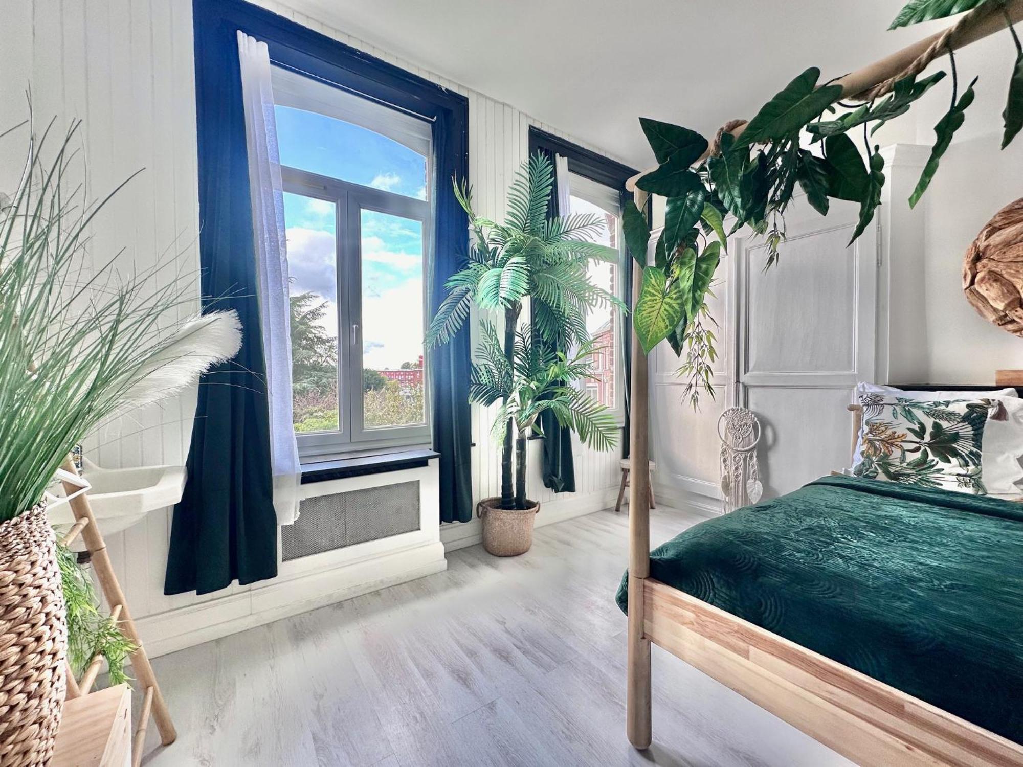 04 Tourcoing - St Barth Style Jungle Room Exterior photo